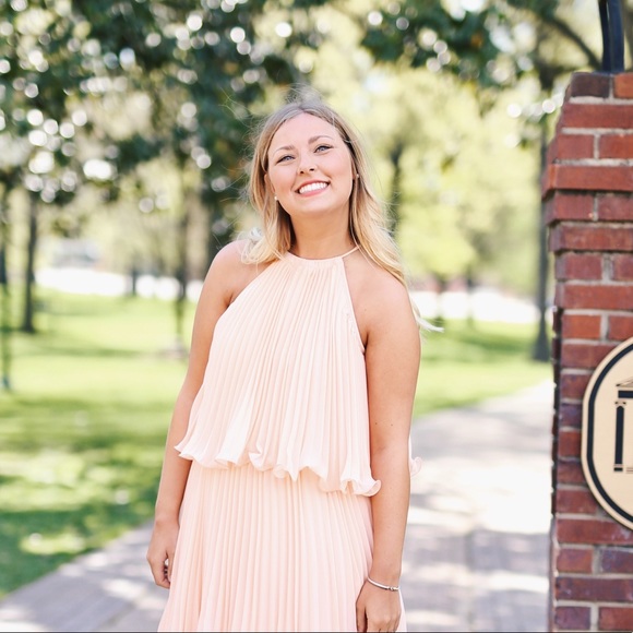 Meet your Posher, Shelby - Picture 1 of 1